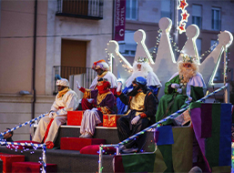 Los Reyes Magos, fieles a sus tres citas con Sigüenza en el día de la Cabalgata